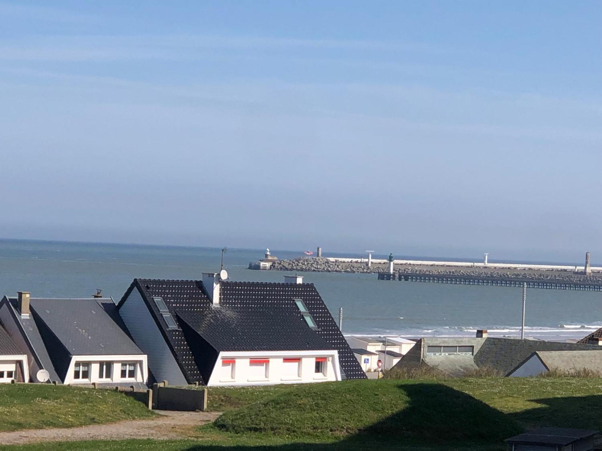 Le Bord De Mer Calais Exterior foto